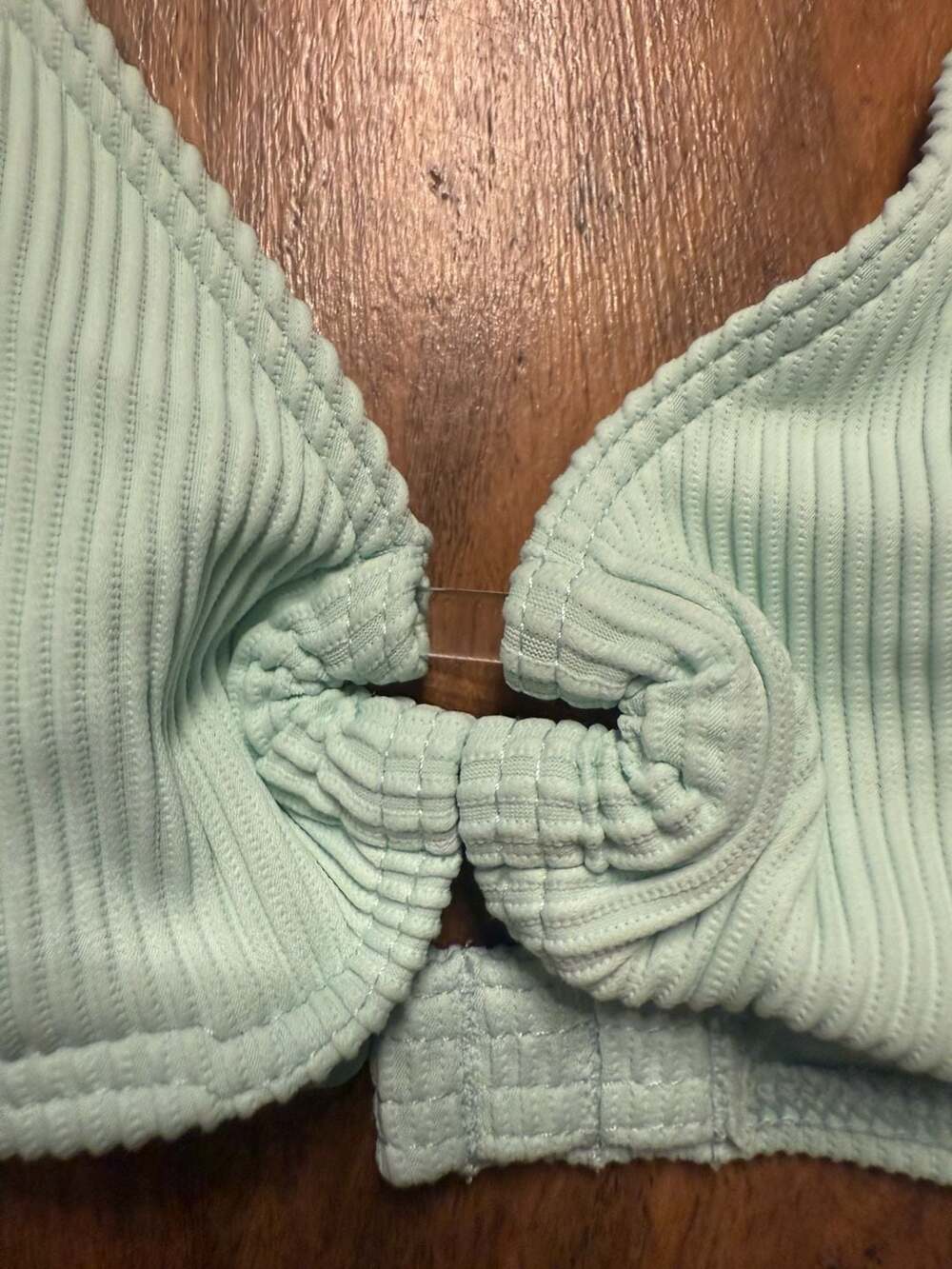 Roxy bikini size large. Mint green. Top and bottoms are both a large. - Picture 4 of 8